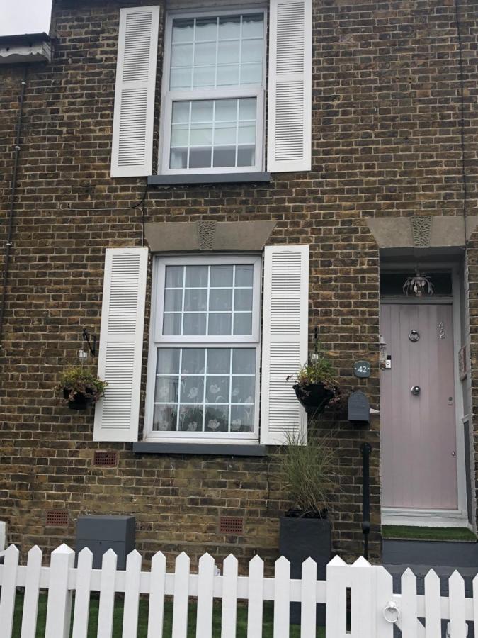 Victorian Cottage Deal Exteriör bild